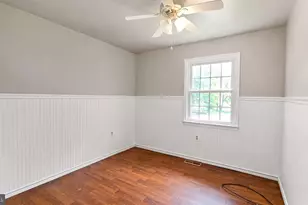 1000 Richmond Dr, Stafford, VA 22554 - Photo 18