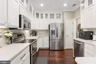 332 Bridgewater Cir, Fredericksburg, VA 22406 - Photo 18