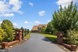 115 Chriswood Ln, Stafford, VA 22556 - Photo 4