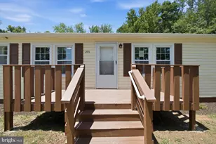 271 Shackelford Well Rd, Fredericksburg, VA 22406 - Photo 6