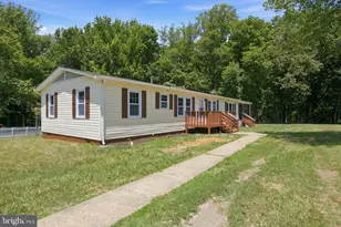 271 Shackelford Well Rd, Fredericksburg, VA 22406 - Photo 2