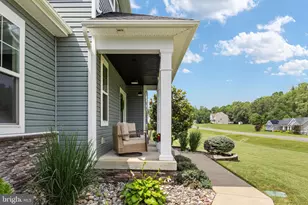 215 Saddle Ridge Ln, Fredericksburg, VA 22406 - Photo 6