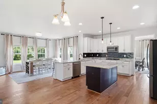 124 Brooke Point Ct, Stafford, VA 22554 - Photo 8