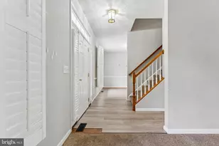 60 Goodwin St, Fredericksburg, VA 22406 - Photo 2