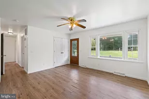 281 Truslow Rd, Fredericksburg, VA 22405 - Photo 2