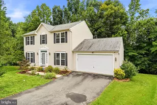 33 Jade Dr, Fredericksburg, VA 22406 - Photo 2