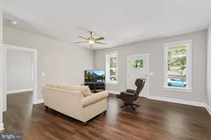 1210 Amherst Ave, Fredericksburg, VA 22405 - Photo 14
