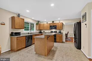 76 Cardinal Forest Dr, Fredericksburg, VA 22406 - Photo 24