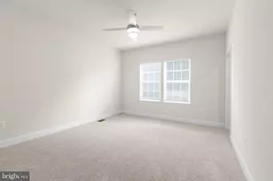 1221 Marigold St, Stafford, VA 22554 - Photo 32