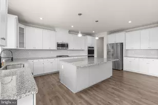 1221 Marigold St, Stafford, VA 22554 - Photo 12