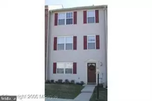 106 Charles St, Fredericksburg, VA 22405 - Photo 2