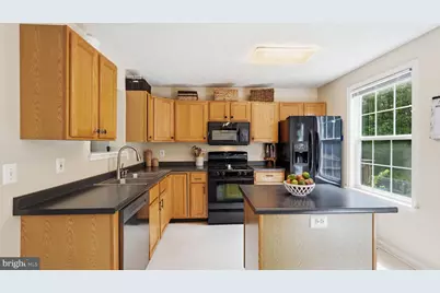 407 Clint Lane, Fredericksburg, VA 22405 - Photo 2