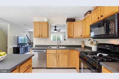407 Clint Lane, Fredericksburg, VA 22405 - Photo 4