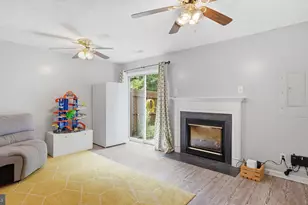 407 Clint Ln, Fredericksburg, VA 22405 - Photo 16