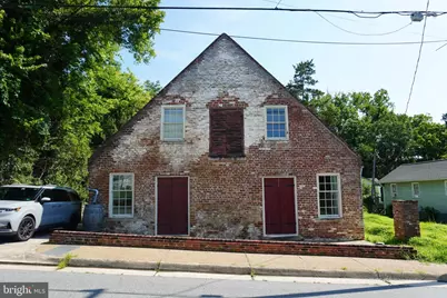 121 Washington Street, Falmouth, VA 22405 - Photo 1