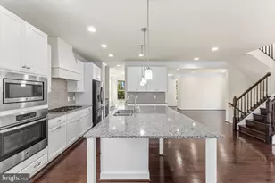 148 Gardenia Dr, Stafford, VA 22554 - Photo 2