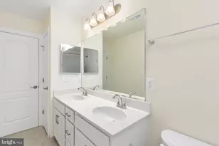 804 Holly Corner Rd, Fredericksburg, VA 22406 - Photo 12