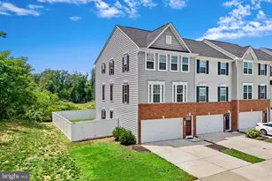 710 Rolling Valley Dr, Fredericksburg, VA 22405 - Photo 1