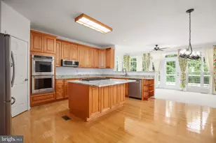 2 Alex Ct, Fredericksburg, VA 22406 - Photo 2