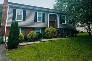 72 Vista Woods Rd, Stafford, VA 22556 - Photo 2