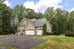 196 McPherson Dr, Fredericksburg, VA 22406 - Photo 8