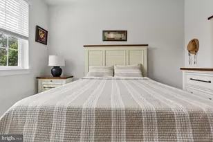717 Long Meadow Dr, Fredericksburg, VA 22406 - Photo 20