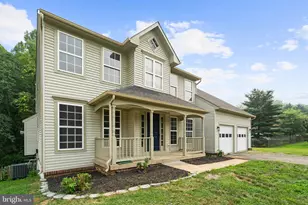 4 Falling Water Ct, Fredericksburg, VA 22405 - Photo 2