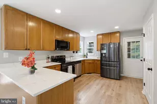 4 Falling Water Ct, Fredericksburg, VA 22405 - Photo 10