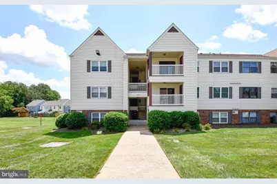 102 Chesterfield Lane #201, Stafford, VA 22556 - Photo 2