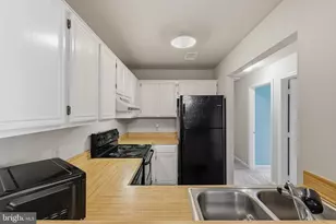 200 Grosvenor Ln, Stafford, VA 22556 - Photo 14