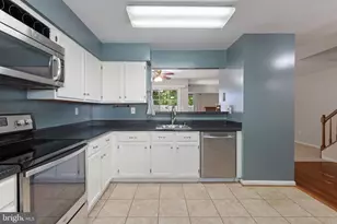 410 Wind Ridge Dr, Stafford, VA 22554 - Photo 10