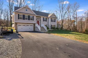 5 Rectory Dr, Stafford, VA 22554 - Photo 2