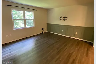 1210 Thomas Jefferson Place, Fredericksburg, VA 22405 - Photo 4