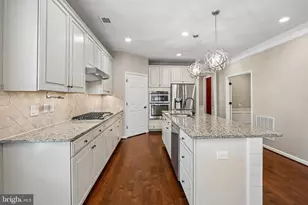 132 Long Point Dr, Fredericksburg, VA 22406 - Photo 14