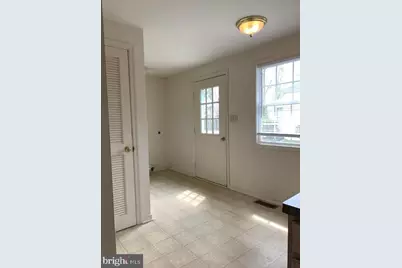 218 Claiborne Avenue, Fredericksburg, VA 22405 - Photo 6