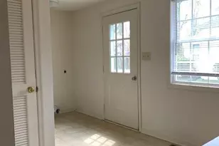 218 Claiborne Ave, Fredericksburg, VA 22405 - Photo 6
