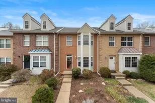 407 Lakeview Ct, Stafford, VA 22554 - Photo 2
