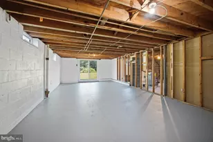 205 Maple St, Fredericksburg, VA 22405 - Photo 24