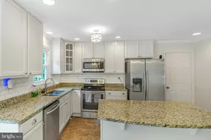 94 Cleremont Dr, Fredericksburg, VA 22405 - Photo 10