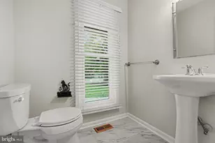 1228 Aquia Dr, Stafford, VA 22554 - Photo 16