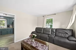 303 Via De Rosa Dr, Stafford, VA 22556 - Photo 14