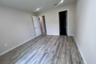 407 Apricot St, Stafford, VA 22554 - Photo 6