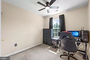 103 Barrows Ct, Fredericksburg, VA 22406 - Photo 16