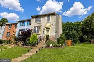 300 Barksdale Pl, Stafford, VA 22554 - Photo 2