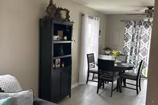 717 Madison Ct, Stafford, VA 22556 - Photo 2