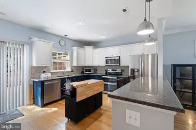 211 Shaw Court, Fredericksburg, VA 22405 - Photo 6