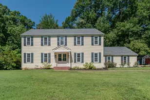 428 Ingleside Dr, Fredericksburg, VA 22405 - Photo 1