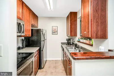 75 Fern Oak Circle #303, Stafford, VA 22554 - Photo 4