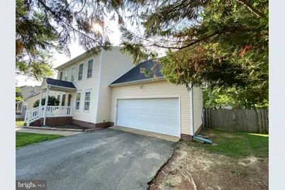 9 Brown Circle, Fredericksburg, VA 22405 - Photo 2