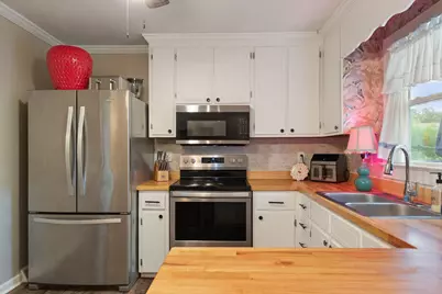 714 Scott Drive, Fredericksburg, VA 22405 - Photo 14